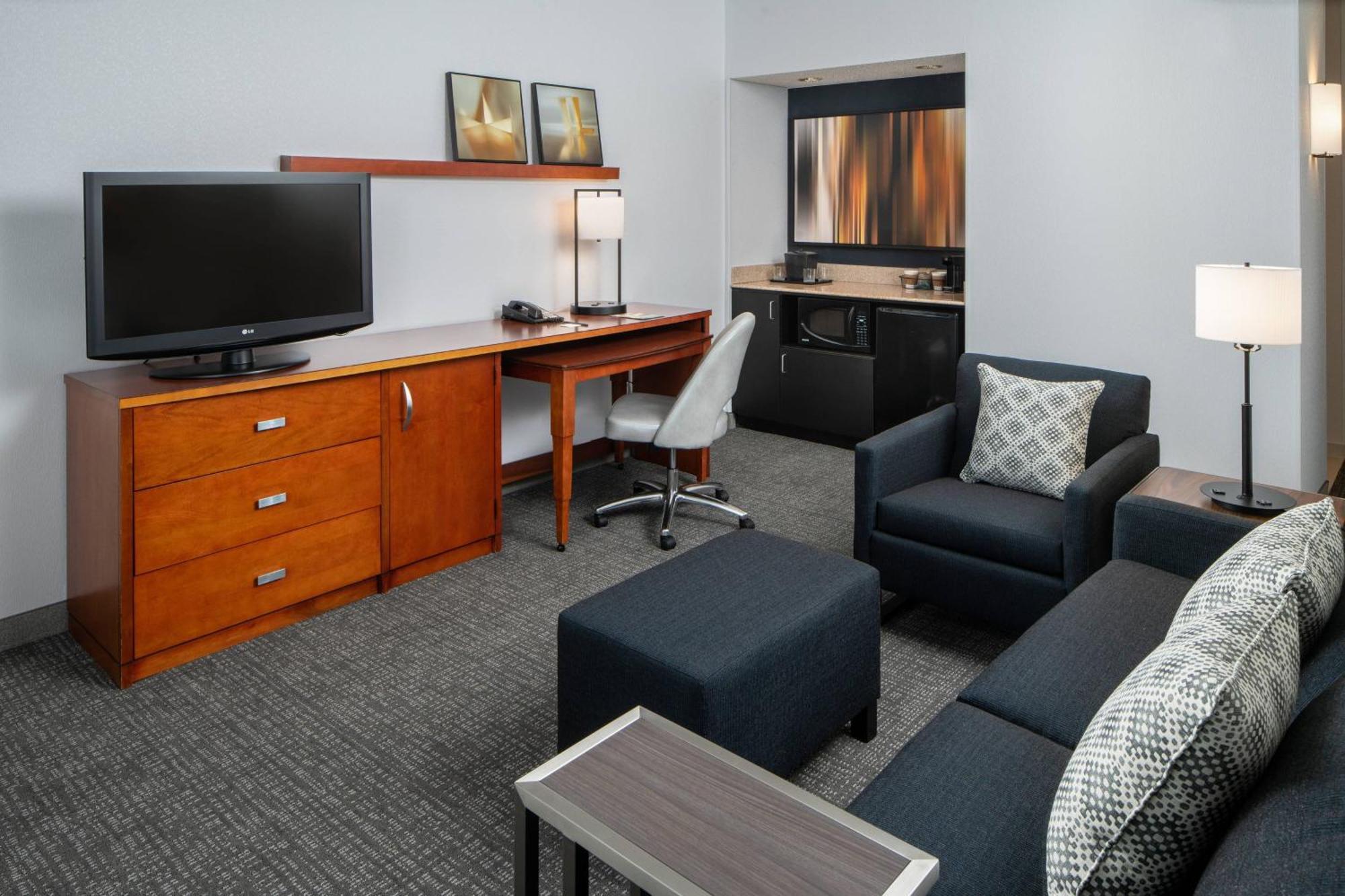 Courtyard By Marriott Dulles Airport Herndon/Reston Exterior foto