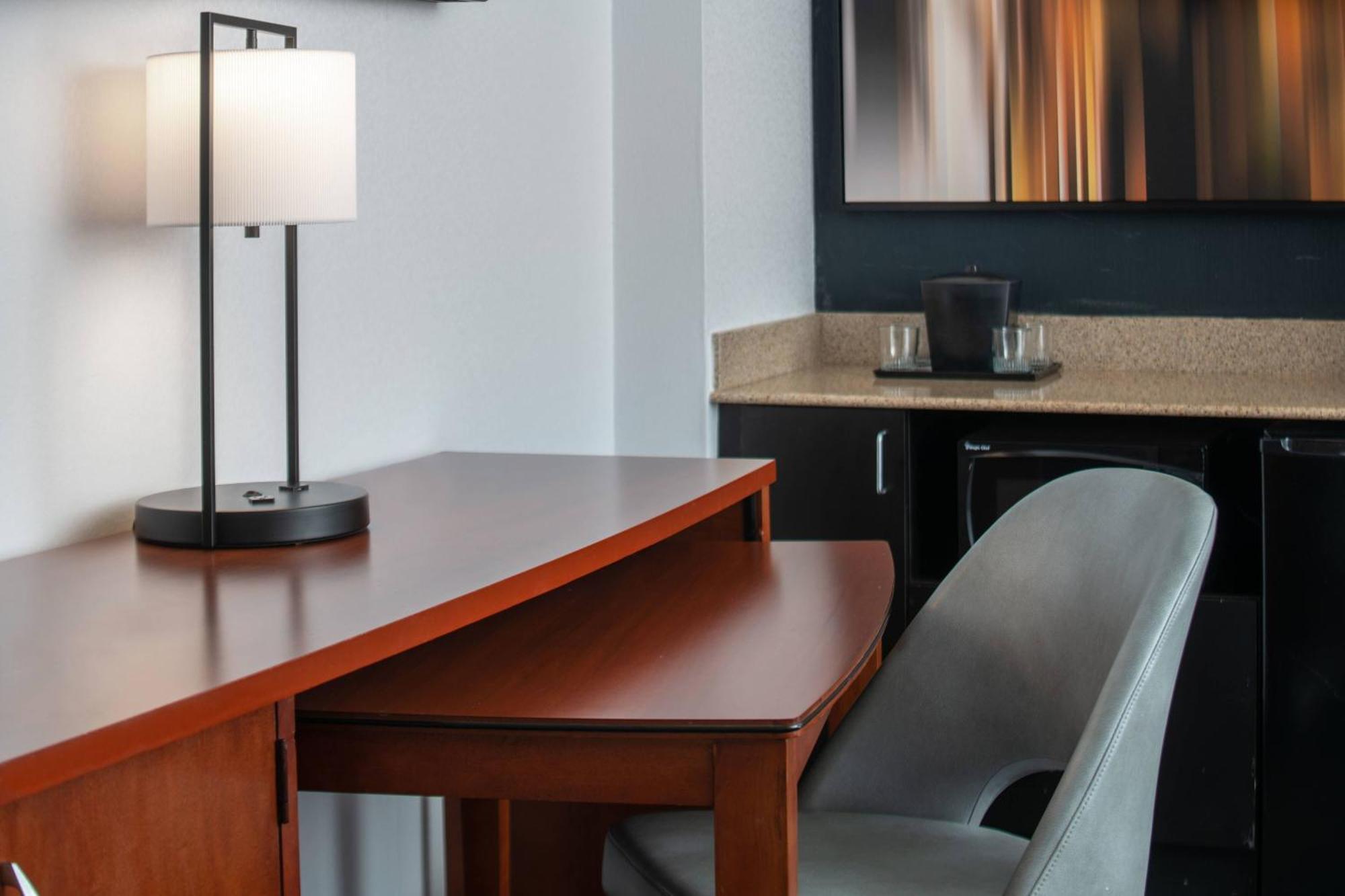 Courtyard By Marriott Dulles Airport Herndon/Reston Exterior foto
