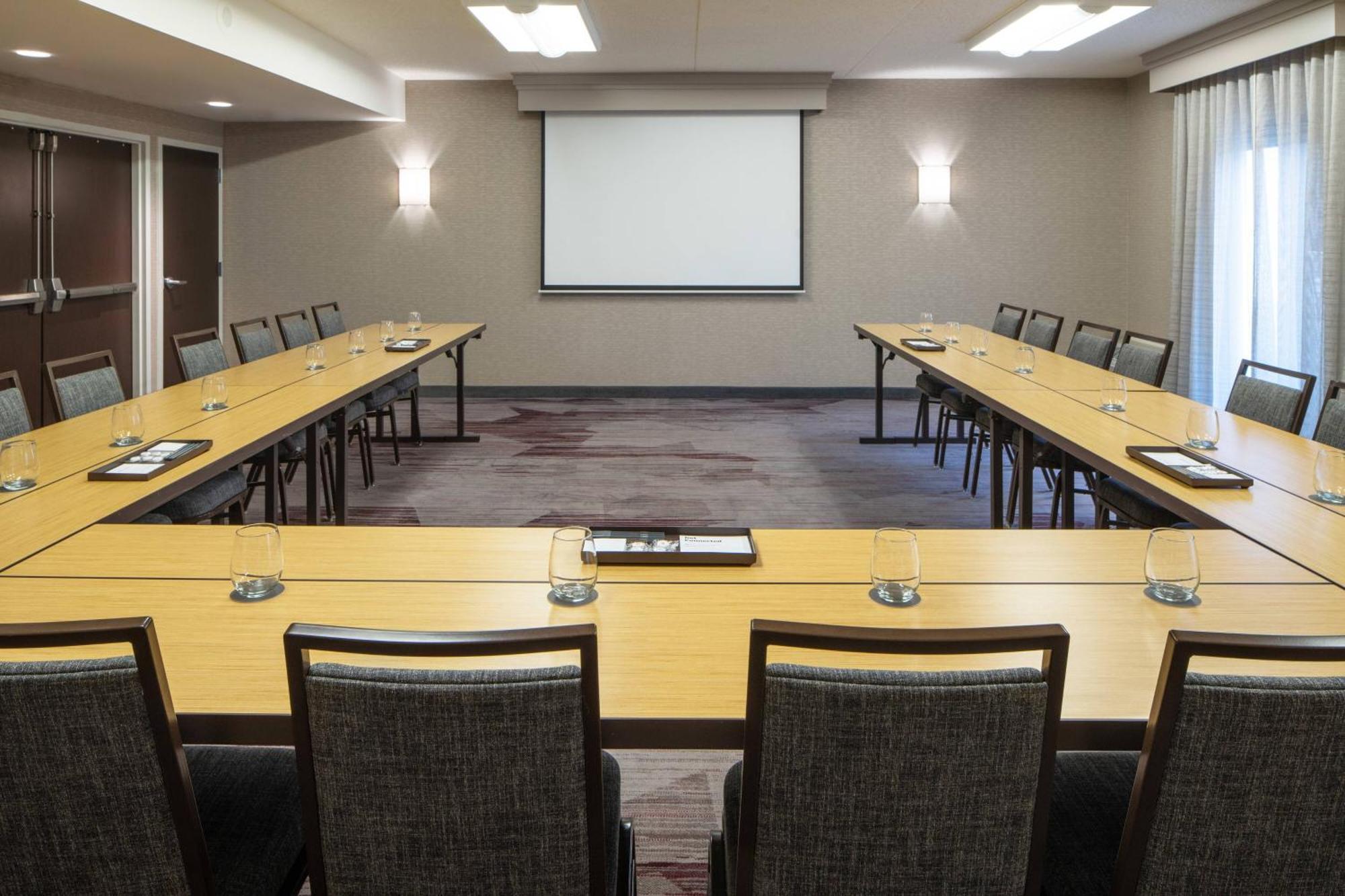 Courtyard By Marriott Dulles Airport Herndon/Reston Exterior foto