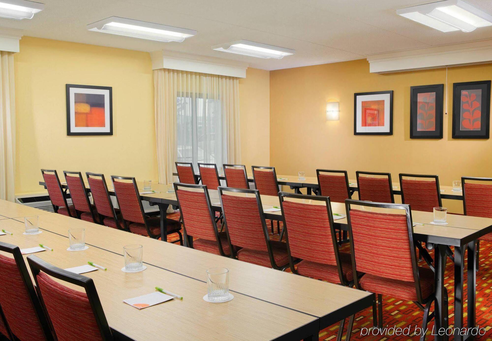 Courtyard By Marriott Dulles Airport Herndon/Reston Exterior foto